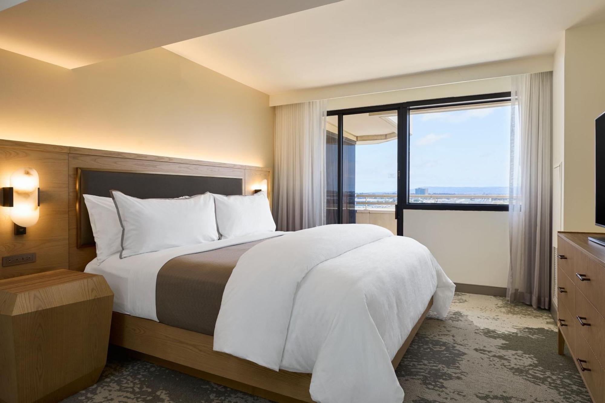 The Westin Los Angeles Airport Bagian luar foto