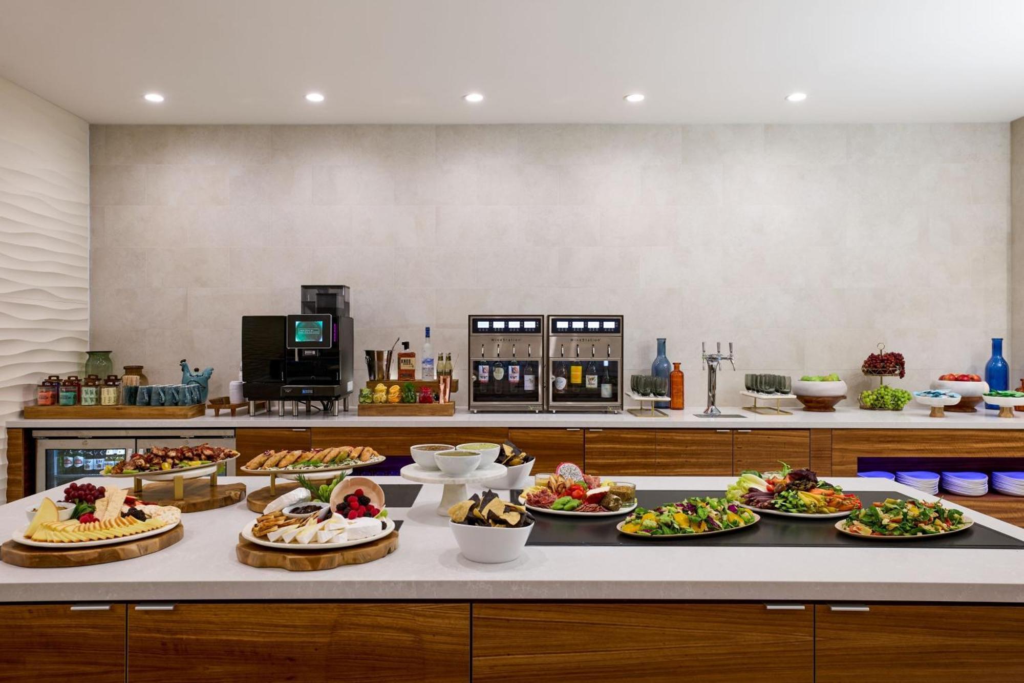 The Westin Los Angeles Airport Bagian luar foto